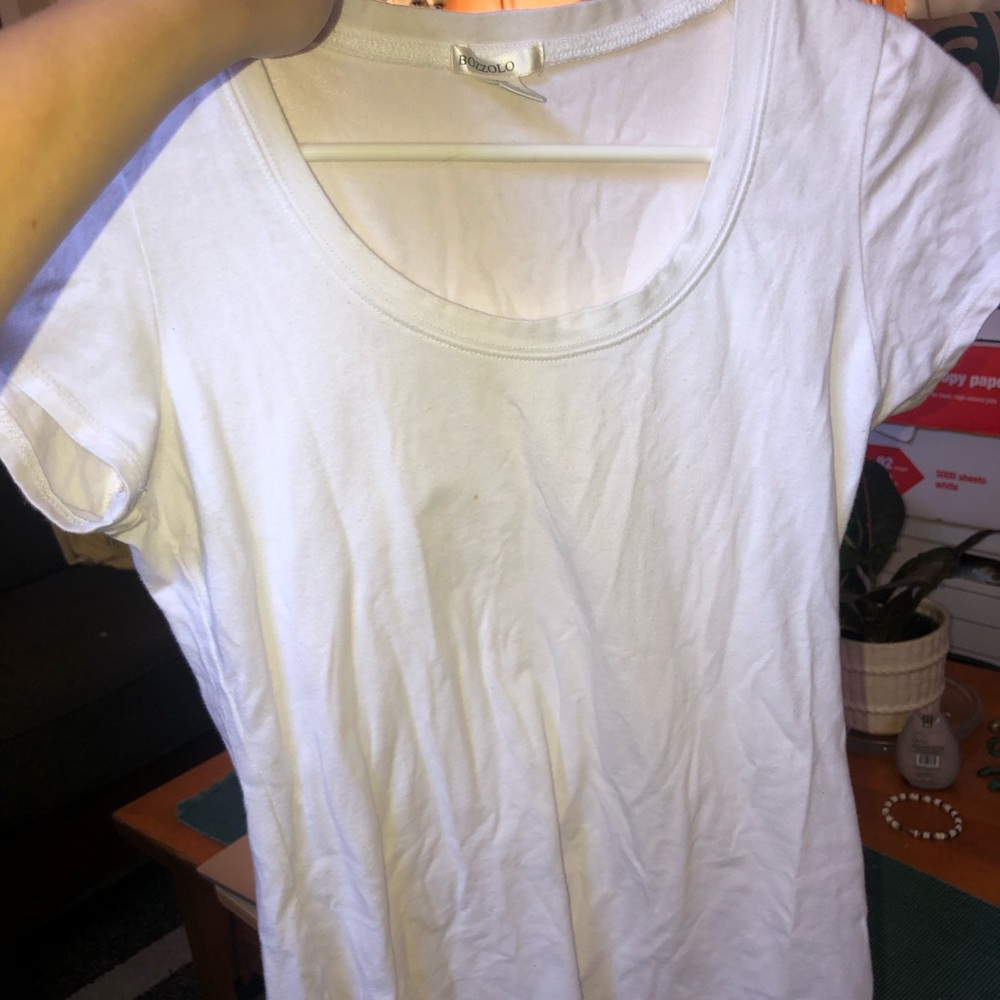 white tshirt